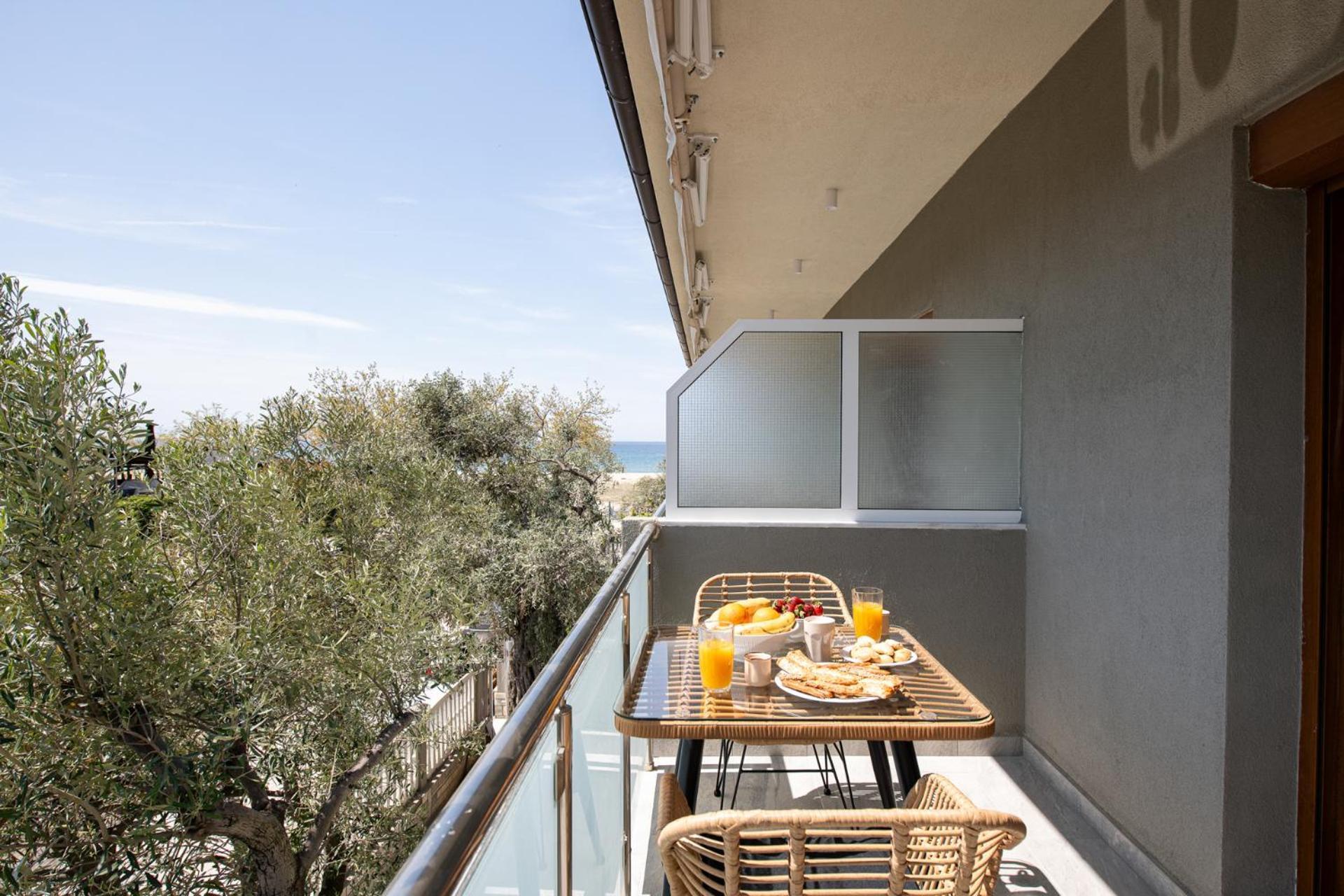 Olivento Beach Front Suites Potos Exterior foto