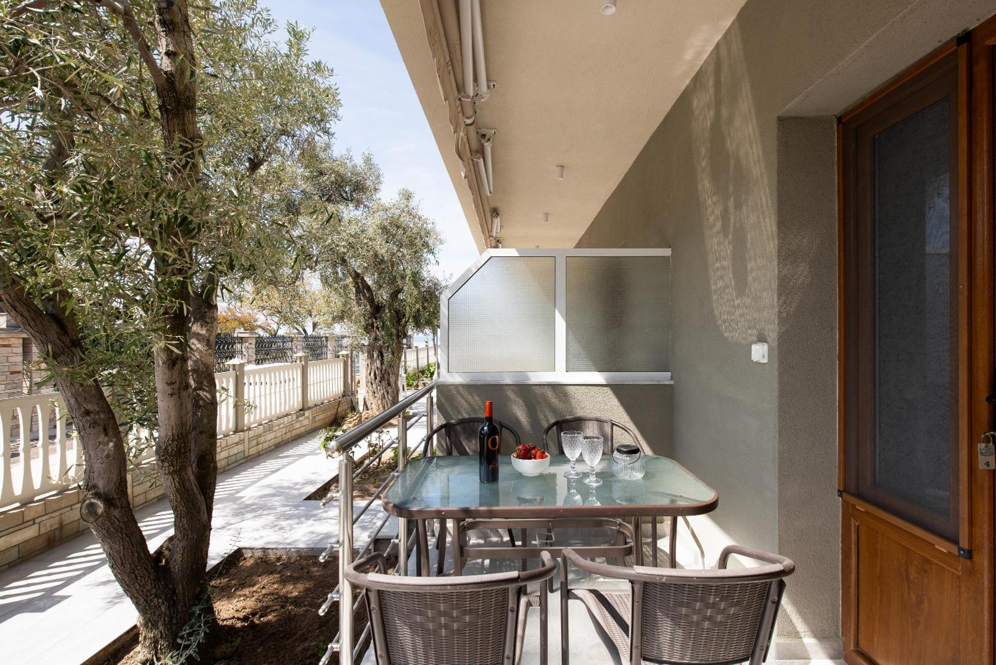 Olivento Beach Front Suites Potos Exterior foto